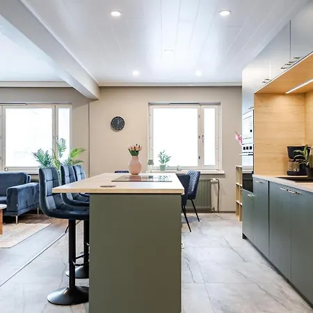 Appartement Taeysin Remontoitu Upea Asunto Tampereen Sydaemessae