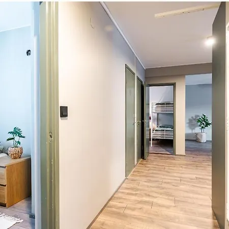 Taeysin Remontoitu Upea Asunto Tampereen Sydaemessae *