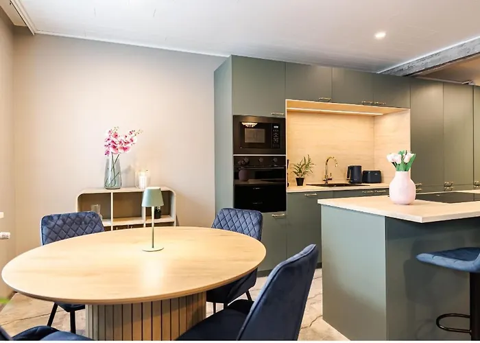 Appartement Taeysin Remontoitu Upea Asunto Tampereen Sydaemessae Tampere